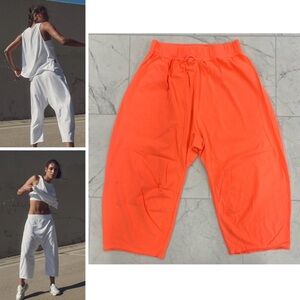 🆕 Free People Hot Shot Relaxed Pants in Vintage Wash. Size: XS (2 available)